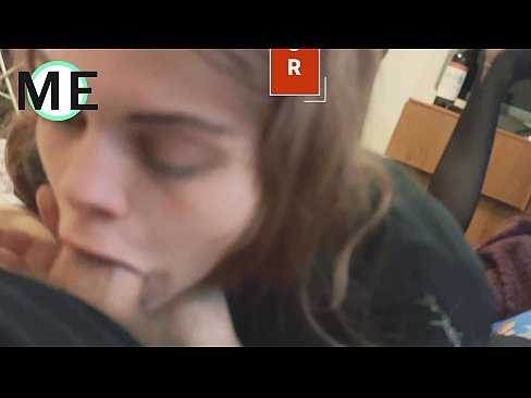 ❤️ Garganta, meia-calça rasgada e calcanhar rasgado é agradável de conhecer ❤❌ Porno real vídeo em nós pt.pornokey.ru ❌❤